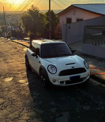 MINI COOPER 1.6 S 16V TURBO GASOLINA 2P AUTOMÁTICO